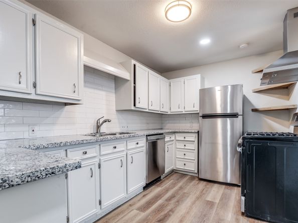 1749 Des Jardines Street, Houston TX 77023