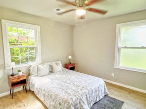 510 Sulphur Street, Houston TX 77034