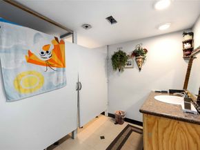 5208 Noble Street, Houston TX 77020