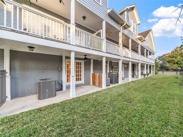 1621 Heights Boulevard 3, Houston TX 77008