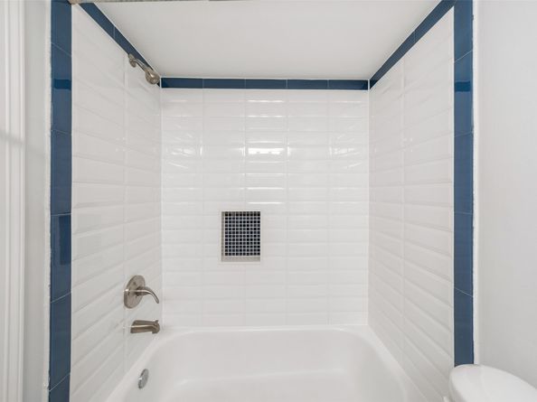 1621 Heights Boulevard 3, Houston TX 77008