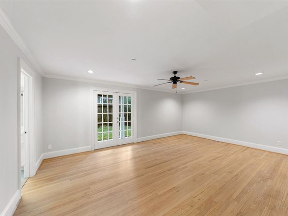 1621 Heights Boulevard 3, Houston TX 77008