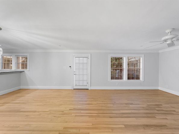 1621 Heights Boulevard 3, Houston TX 77008