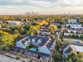 1621 Heights Boulevard 3, Houston TX 77008