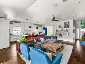 8422 Academy Street, Houston TX 77025