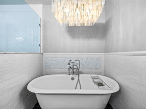 8422 Academy Street, Houston TX 77025