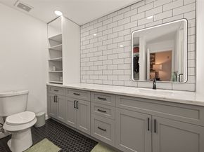 204 Travis Street 2B, Houston TX 77002