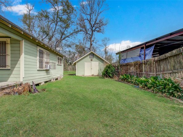 5721 Parker Road, Houston TX 77016