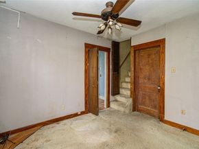 5721 Parker Road, Houston TX 77016