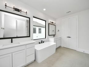 12010 Royal Oaks Banner Way, Houston TX 77082