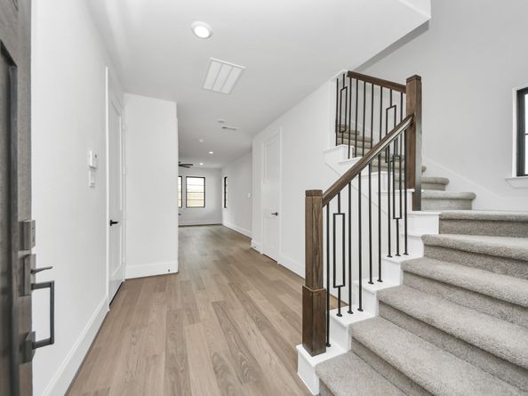 12010 Royal Oaks Banner Way, Houston TX 77082