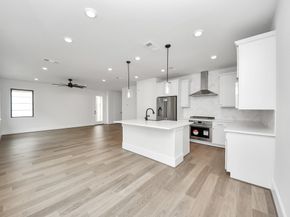 12010 Royal Oaks Banner Way, Houston TX 77082