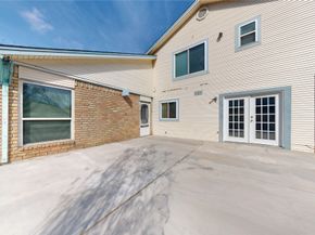 14715 Woodward Gardens Drive, Houston TX 77082