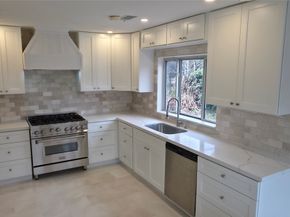 826 Heights Blvd, Houston TX 77007
