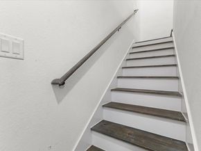 8631 Peachtree Street, Houston TX 77016