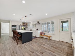 10022 Bayou Glen Road, Houston TX 77042