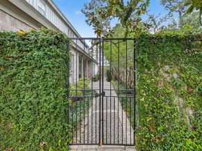10022 Bayou Glen Road, Houston TX 77042