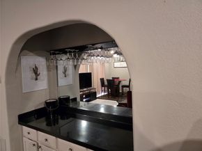 4111 Knoll Glen Drive, Houston TX 77082