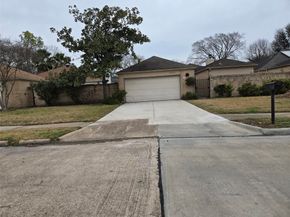 4111 Knoll Glen Drive, Houston TX 77082