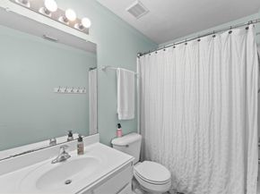 122 W Burberry Circle, The Woodlands TX 77384