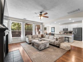 122 W Burberry Circle, The Woodlands TX 77384