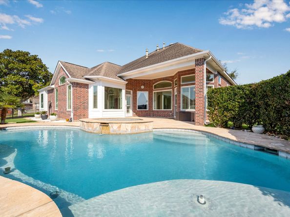 5010 Collingwood Court, Sugar Land TX 77479