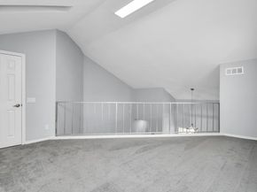 9809 Richmond Avenue B13, Houston TX 77042