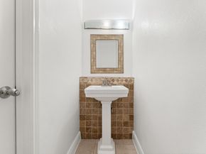 310 W Fair Harbor Lane, Houston TX 77079