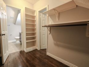 4609 University Oaks Boulevard, Houston TX 77004