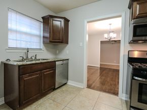 4609 University Oaks Boulevard, Houston TX 77004