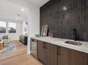 107 E 24th Street, Houston TX 77008