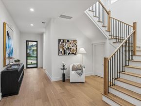 107 E 24th Street, Houston TX 77008