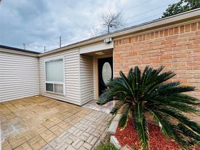 2326 Briarview Drive, Houston TX 77077