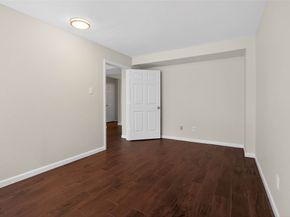 239 Remington Heights Drive, Houston TX 77073