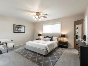 402 Fintona Way, Houston TX 77015