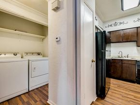 2100 Tanglewilde Street 296, Houston TX 77063