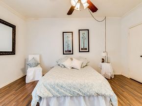 2100 Tanglewilde Street 296, Houston TX 77063