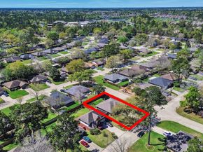 2410 Sherwood Hollow Lane, Houston TX 77339