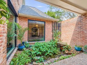 11619 Cherryknoll Drive, Houston TX 77077