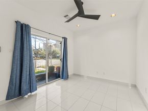 1524 Blodgett Street, Houston TX 77004