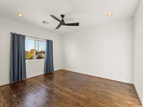 1524 Blodgett Street, Houston TX 77004