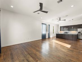 1524 Blodgett Street, Houston TX 77004