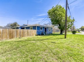 4843 Bricker Street, Houston TX 77033