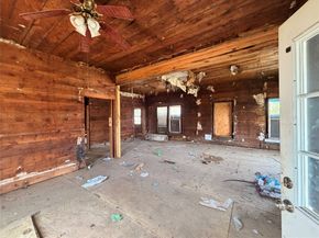 118 Van Molan Street, Houston TX 77022