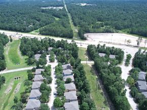 226 W Stedhill Loop, Conroe TX 77384