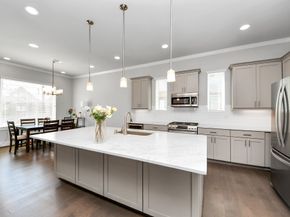 5720 Petty Street, Houston TX 77007