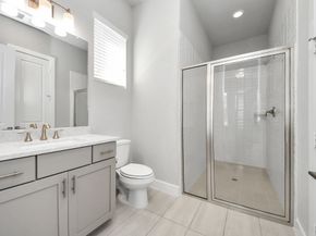 5720 Petty Street, Houston TX 77007