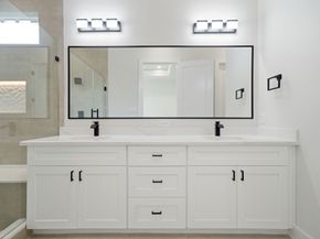 328 Janisch D, Houston TX 77018