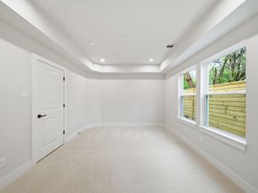 328 Janisch D, Houston TX 77018