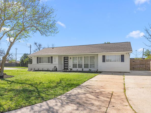 10230 Valencia Drive, Houston TX 77013